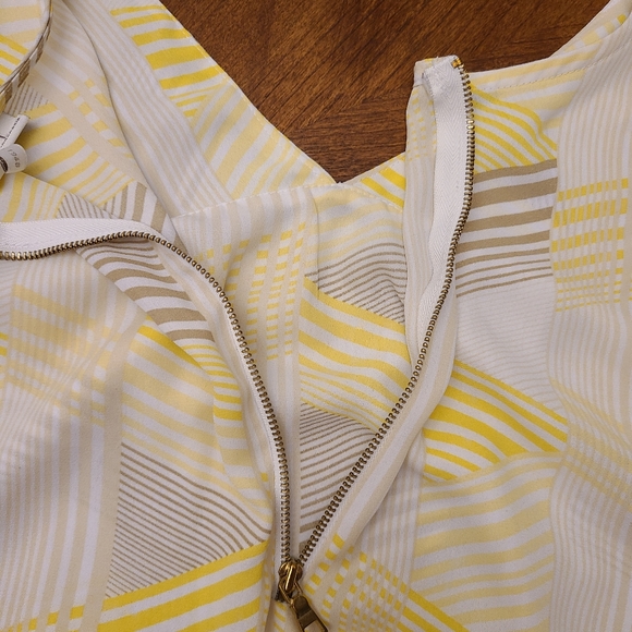 Flowy blouse - Picture 7 of 8